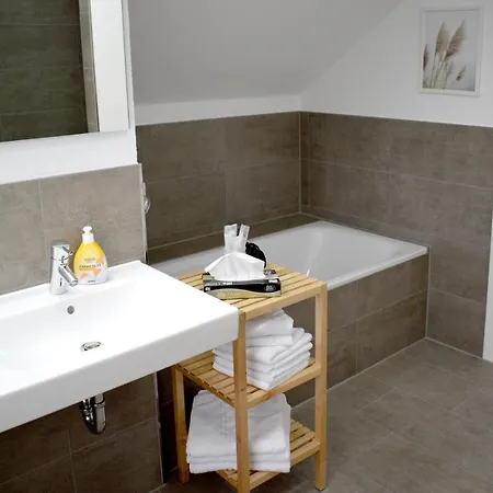 Luxury Maisionette-suite V4 Apartment *